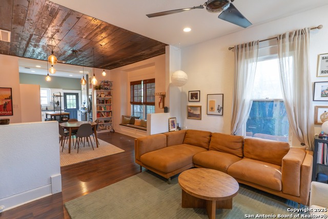 Image 5 of 31 For 420 Devine