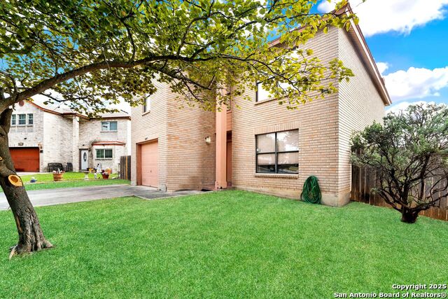 Image 10 of 39 For 6847 Evercrest