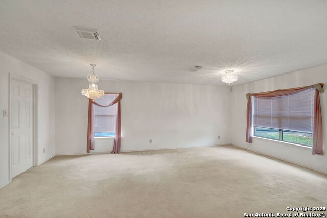 Image 16 of 39 For 6847 Evercrest