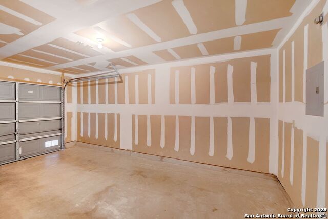 Image 19 of 39 For 6847 Evercrest