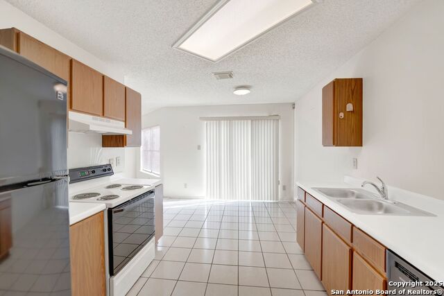 Image 38 of 39 For 6847 Evercrest