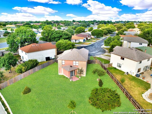 Image 7 of 39 For 6847 Evercrest