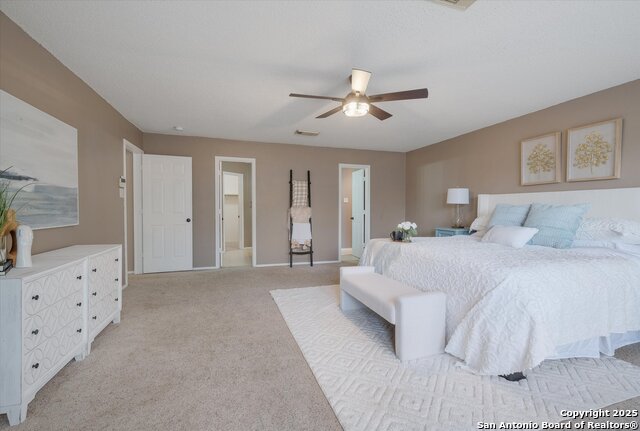 Listing photo id 16 for 9115 Windward Trce