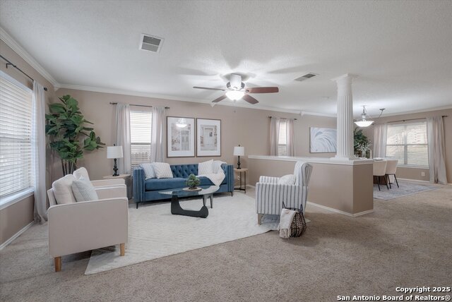 Listing photo id 2 for 9115 Windward Trce