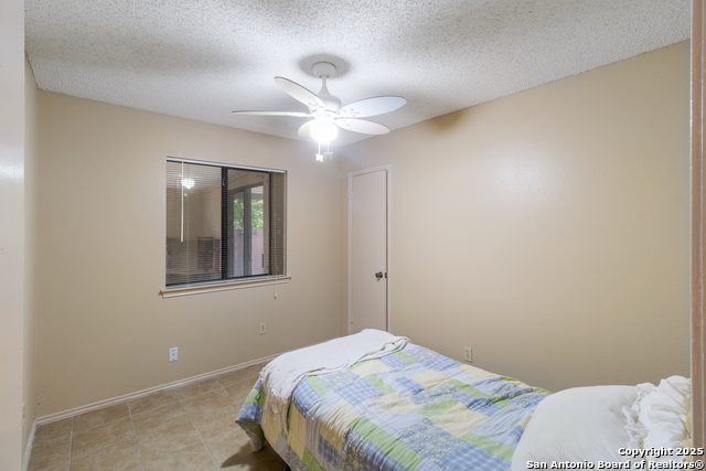 Image 12 of 15 For 7260 Hardesty