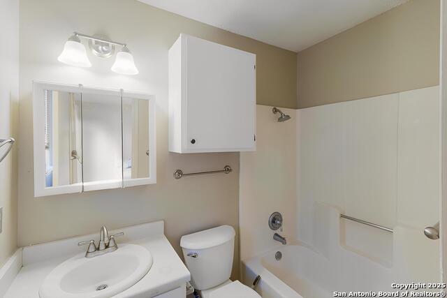 Image 14 of 15 For 7260 Hardesty