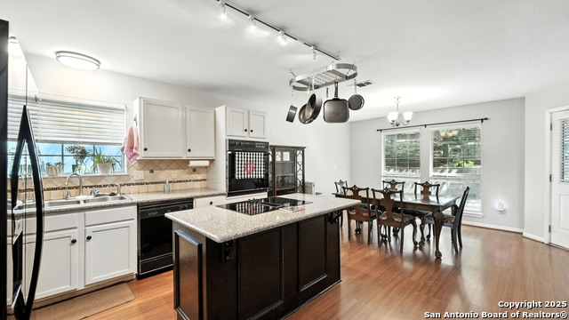 Image 10 of 50 For 642 Summerwood