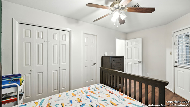 Image 39 of 50 For 642 Summerwood