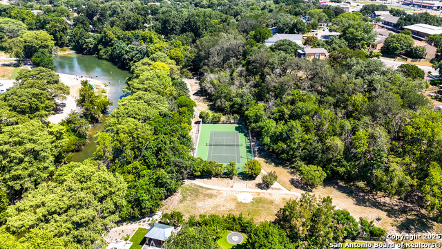 Image 46 of 50 For 642 Summerwood