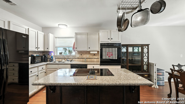Image 8 of 50 For 642 Summerwood