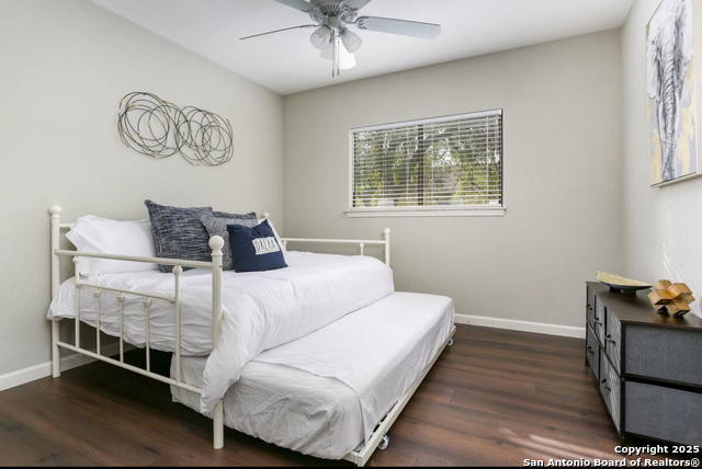 Image 22 of 28 For 647 River Village