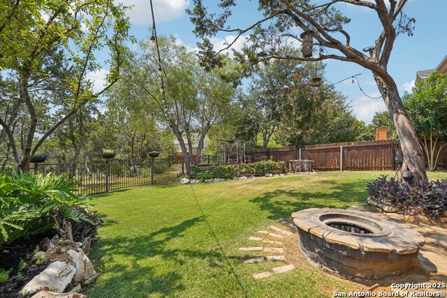 Image 45 of 74 For 3610 Pinnacle Dr