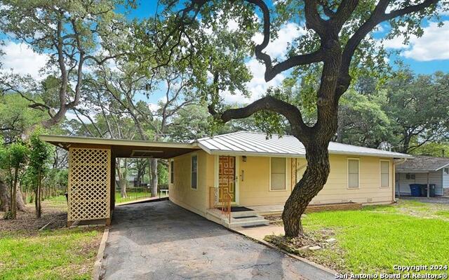 Details for 1190 Fredericksburg, New Braunfels, TX 78130