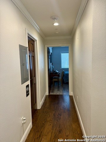 Listing photo id 14 for 8919 Saddle Trail