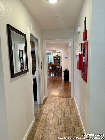 Listing photo id 16 for 8919 Saddle Trail