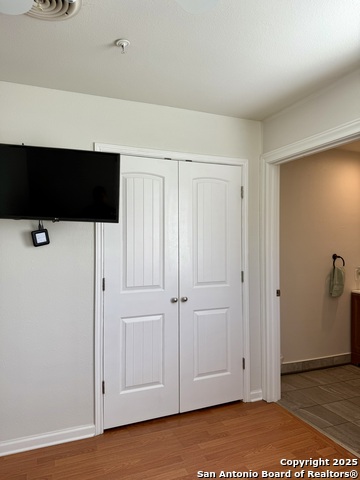 Listing photo id 30 for 8919 Saddle Trail