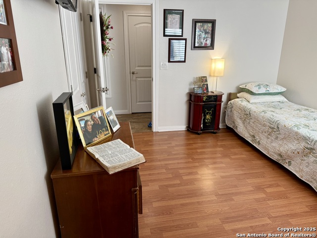 Listing photo id 32 for 8919 Saddle Trail