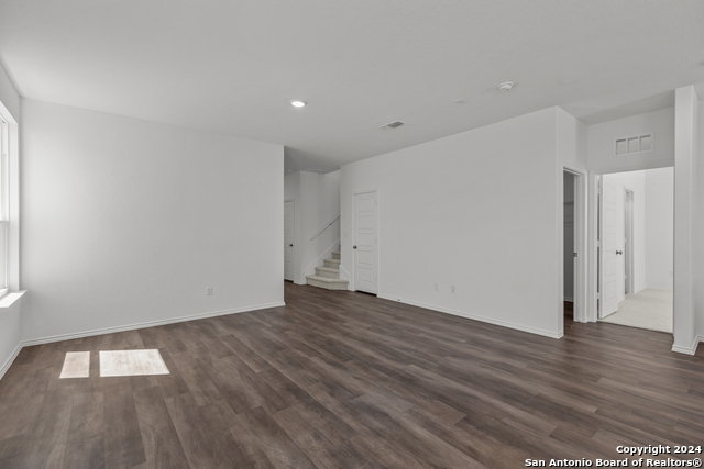 Image 23 of 25 For 11820 Red Burro