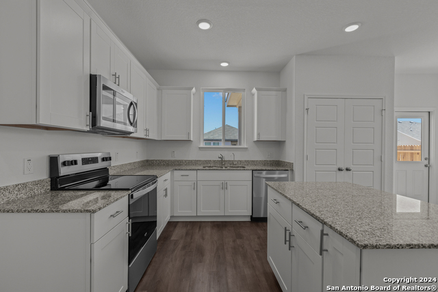 Image 5 of 25 For 11820 Red Burro