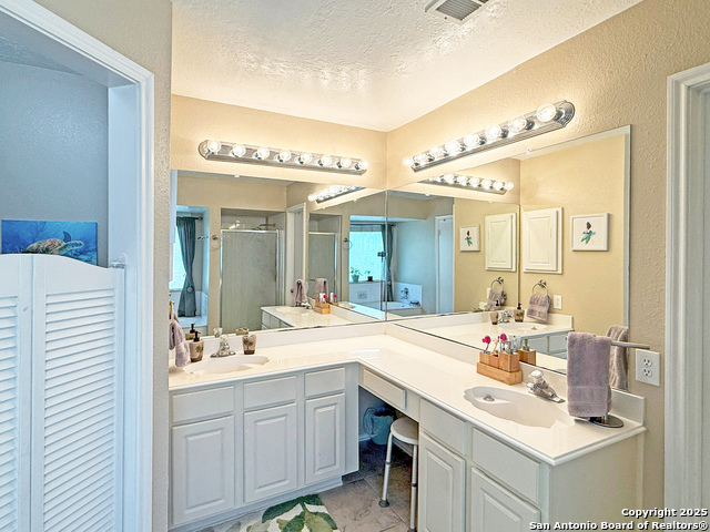 Image 24 of 40 For 13115 Almond Bend Dr