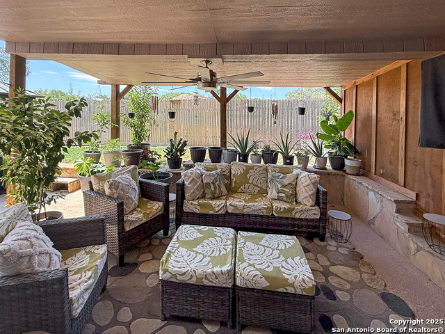 Image 37 of 40 For 13115 Almond Bend Dr
