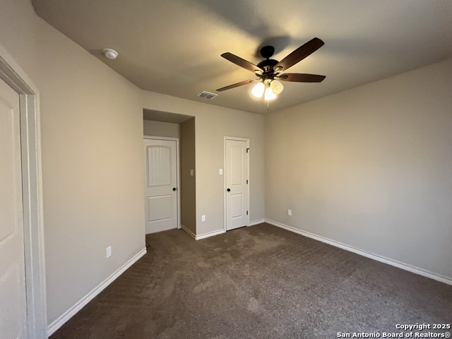 Listing photo id 12 for 13903 Annas Way 103