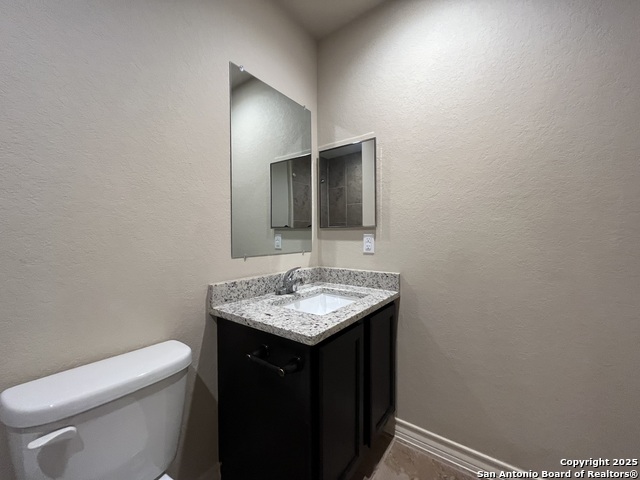 Listing photo id 24 for 13903 Annas Way 103