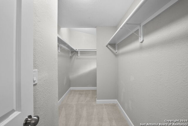 Image 26 of 43 For 589 Forest Crest