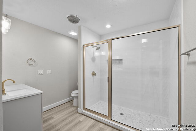 Image 28 of 43 For 589 Forest Crest