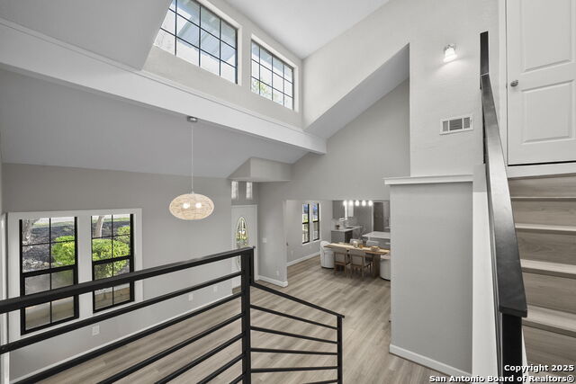 Image 30 of 43 For 589 Forest Crest