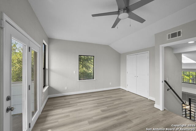 Image 32 of 43 For 589 Forest Crest