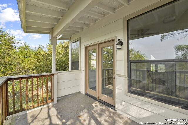 Image 34 of 43 For 589 Forest Crest