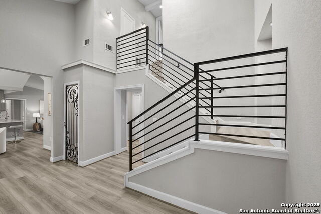 Image 35 of 43 For 589 Forest Crest