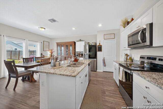 Image 13 of 40 For 12739 Antilia