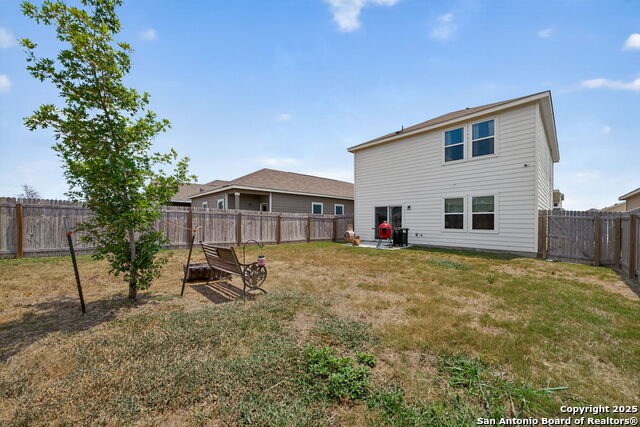 Image 33 of 40 For 12739 Antilia