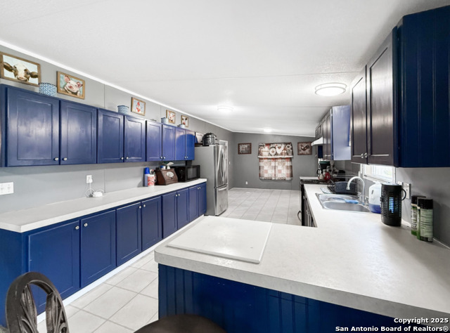 Listing photo id 8 for 4445 Smokey Ridge