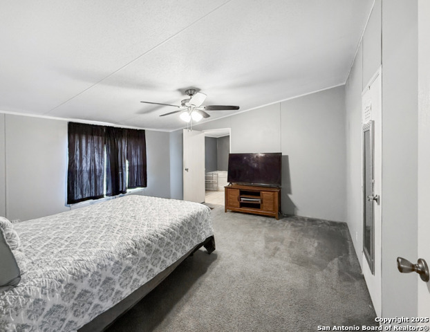Listing photo id 10 for 4445 Smokey Ridge