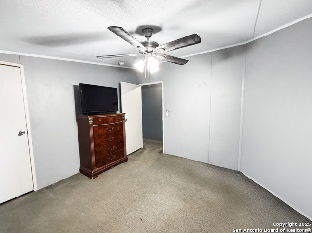 Listing photo id 15 for 4445 Smokey Ridge