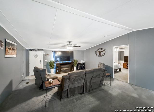 Listing photo id 2 for 4445 Smokey Ridge