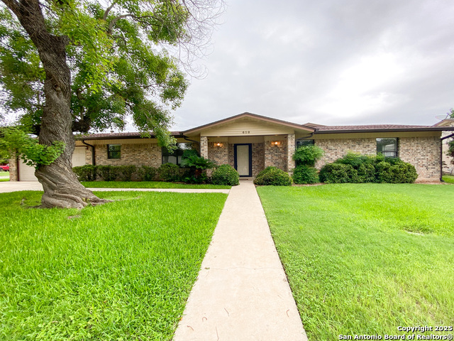 Details for 610 Creek  , New Braunfels, TX 78130