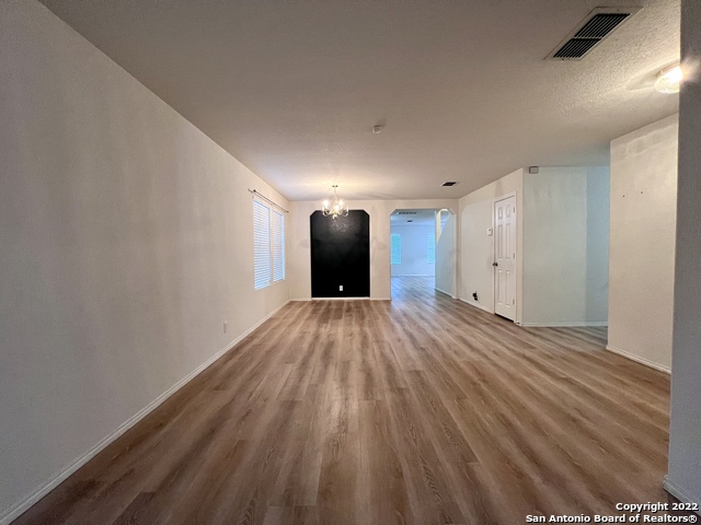 Image 8 of 47 For 12827 Sicily