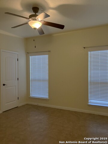 Image 21 of 35 For 129 Abrego S
