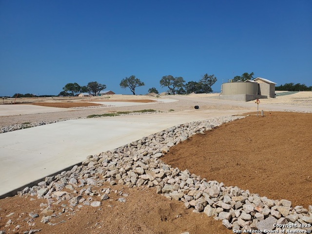 Image 4 of 12 For 5386 Ranch Road 1376 #235