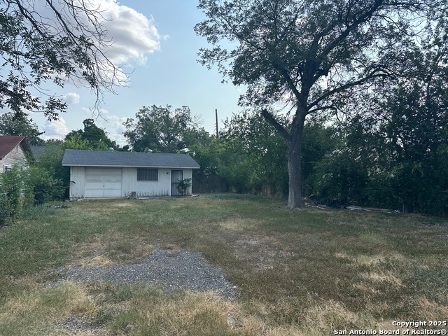 Image 3 of 7 For 2106 Cesar E Chavez W