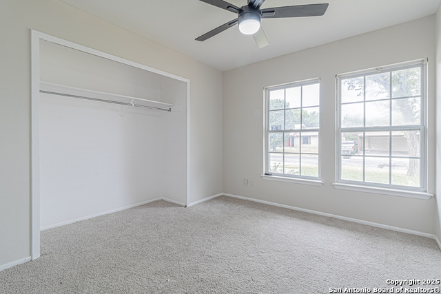 Image 40 of 43 For 1127 Longmont