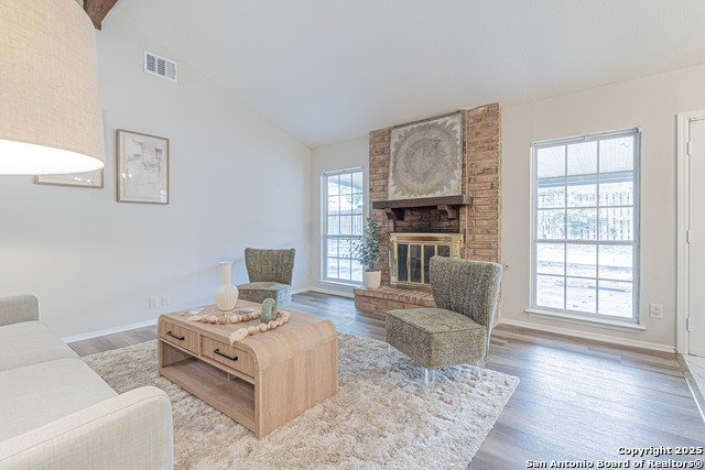 Image 7 of 43 For 1127 Longmont