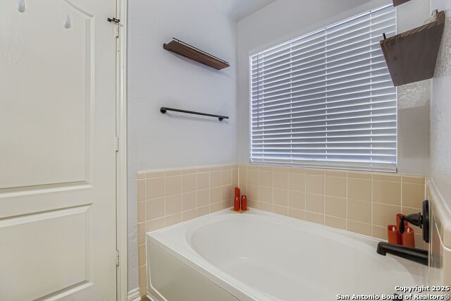 Image 14 of 20 For 25519 Echo Springs