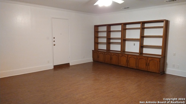 Image 10 of 28 For 7342 Shady Hollow