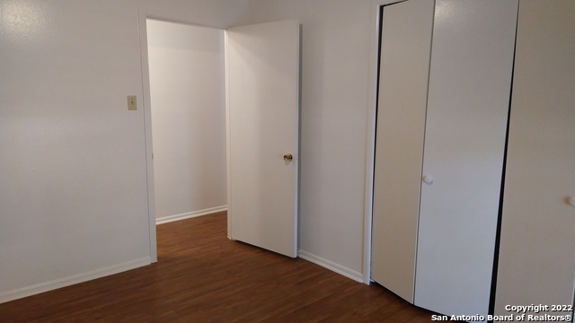 Image 18 of 28 For 7342 Shady Hollow