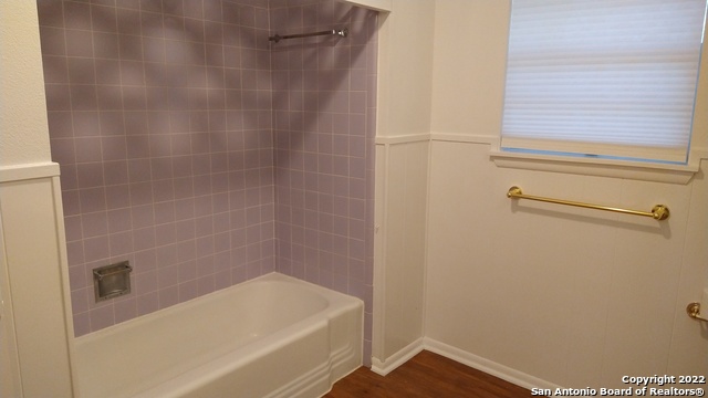 Image 20 of 28 For 7342 Shady Hollow